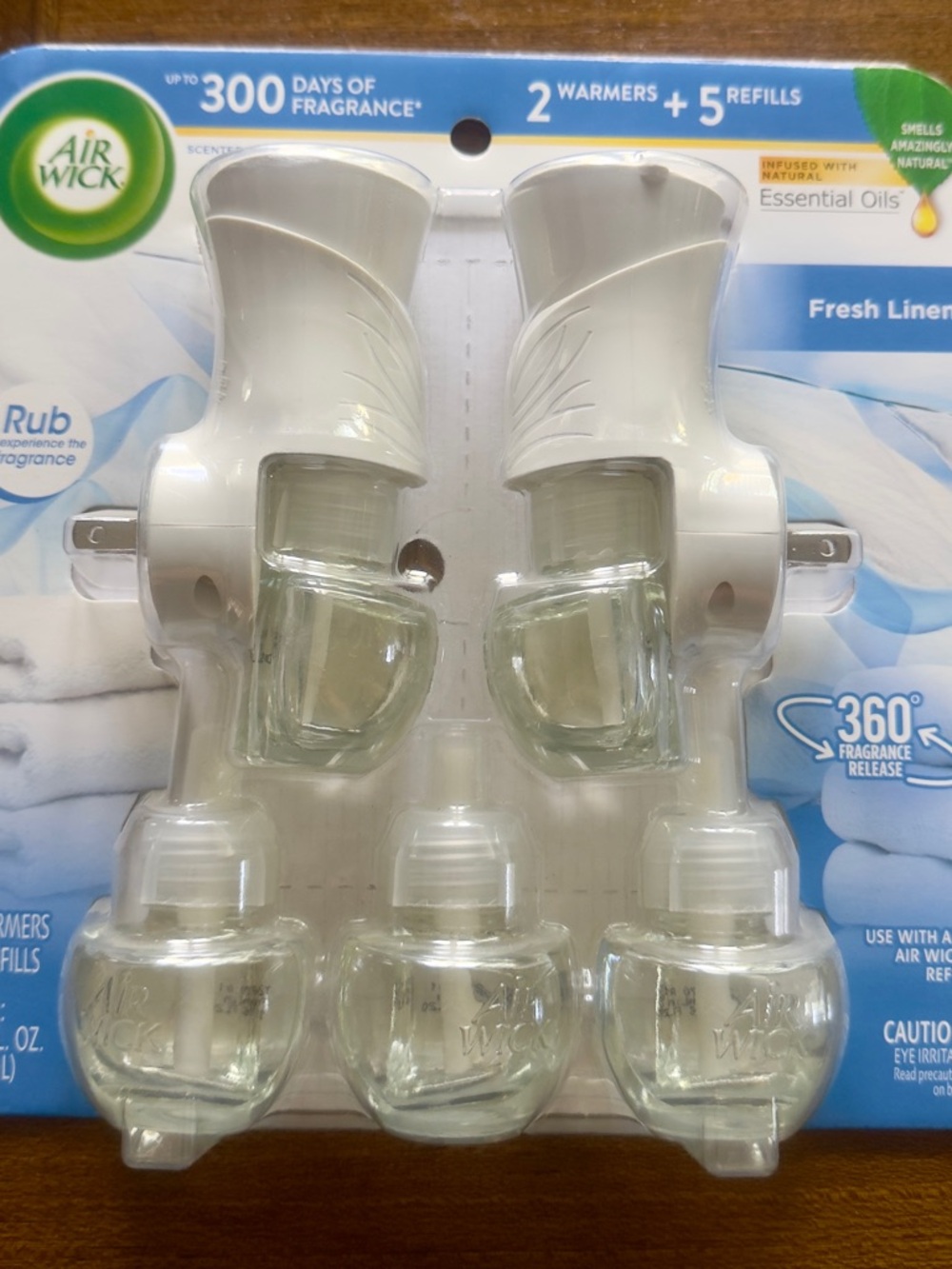 Air Wick Fresh Linen Plug-In Air Freshener Twin Warmers with 5 Refills